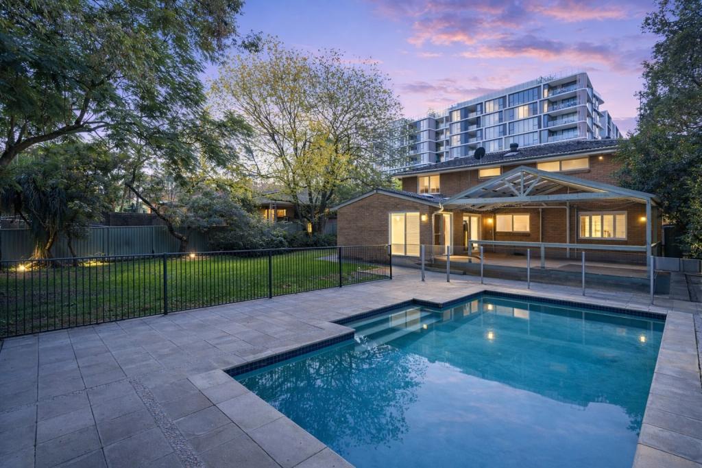19 Middleton Ave, Castle Hill, NSW 2154