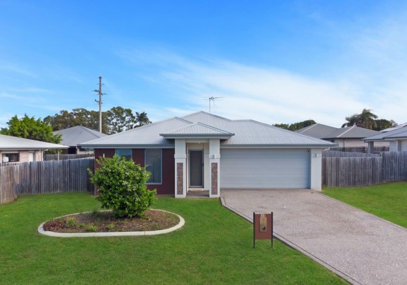 32 Seahaven Cct, Pialba, QLD 4655