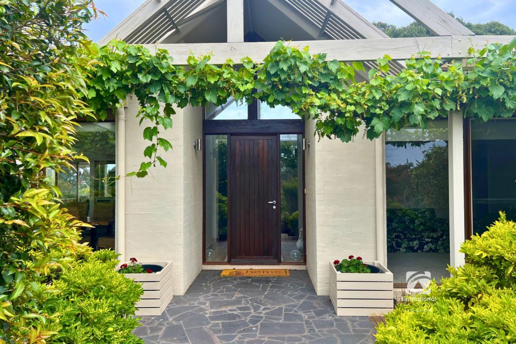 10 The Terrace, Metung, VIC 3904