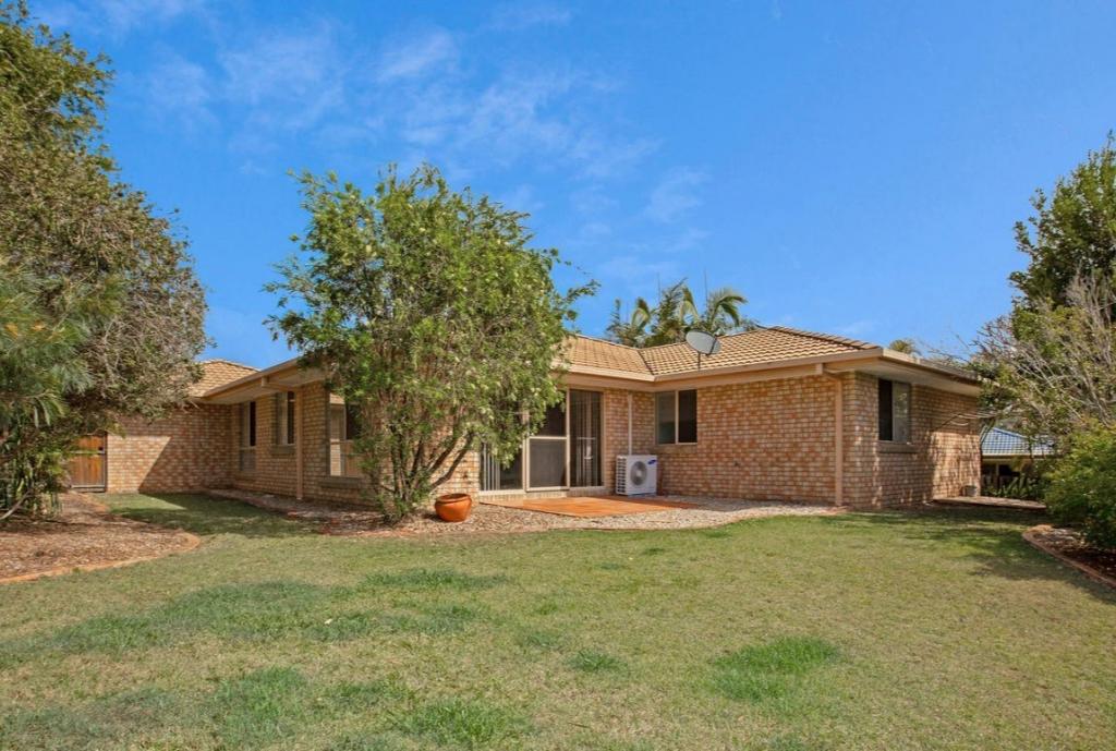 5 Rushworth Ct, Parkwood, QLD 4214