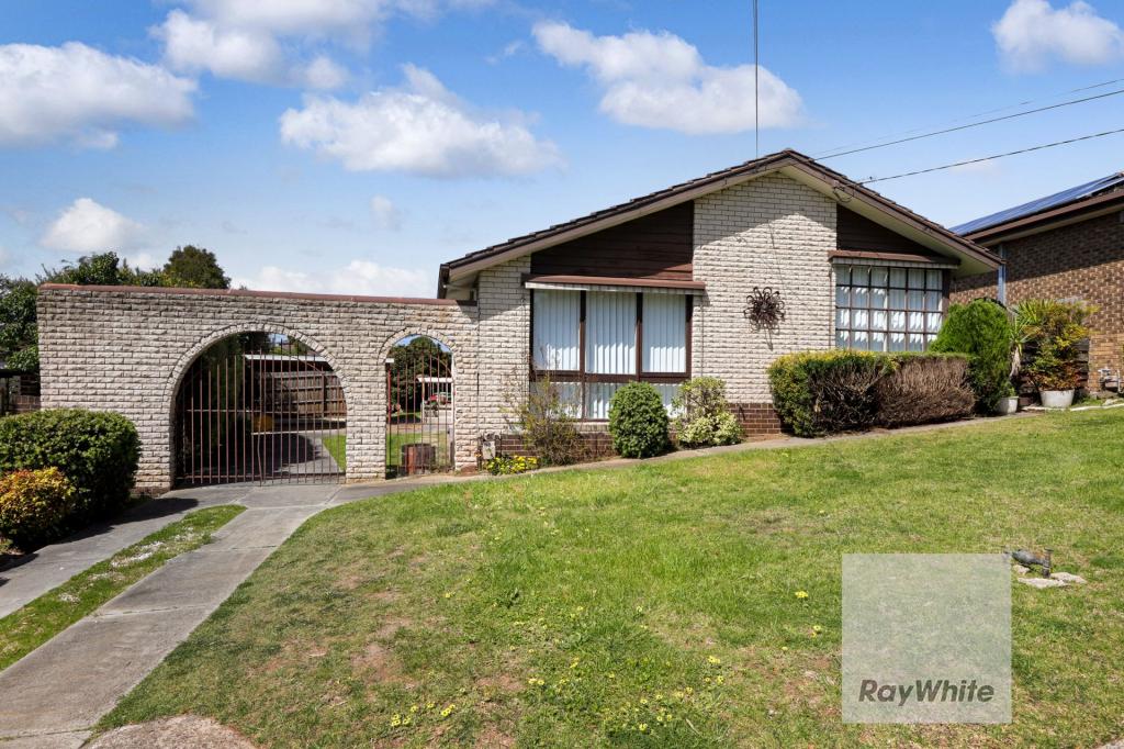 28 Beresford Cres, Gladstone Park, VIC 3043