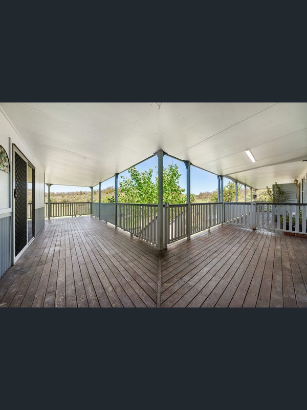 595 Goombungee Mount Darry Rd, Goombungee, QLD 4354