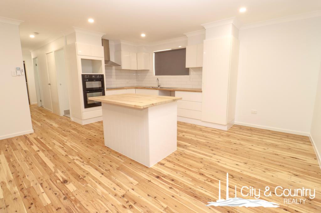 11 Delacour Dr, Pioneer, QLD 4825