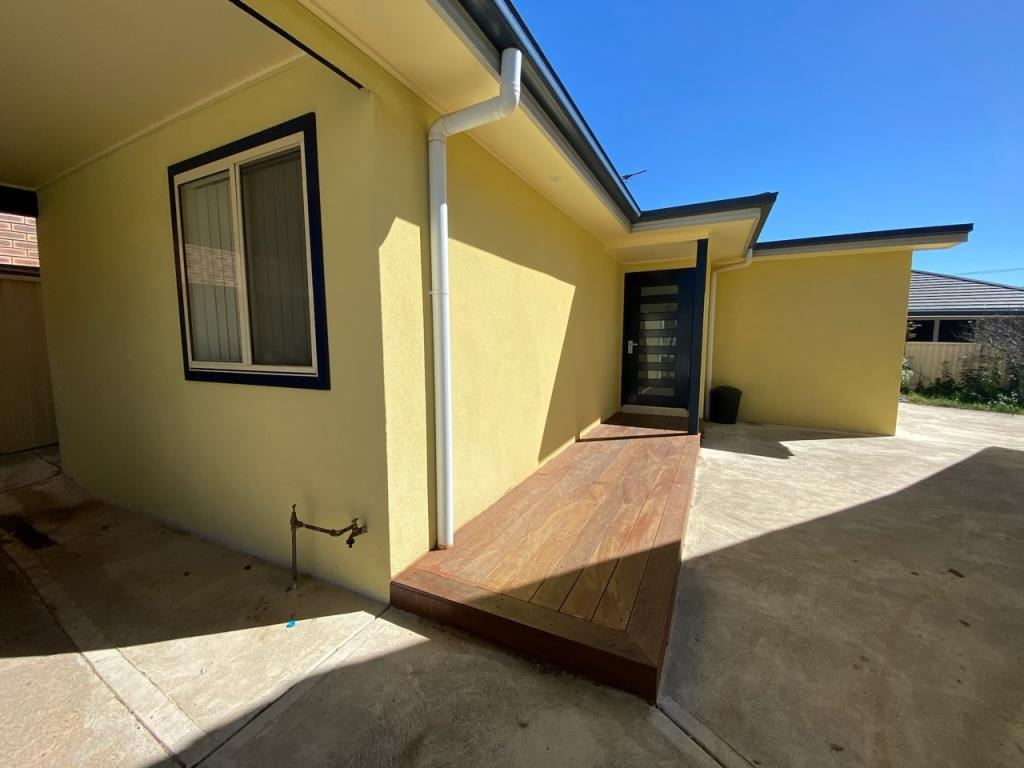 12a Birchgrove Ave, Canley Heights, NSW 2166