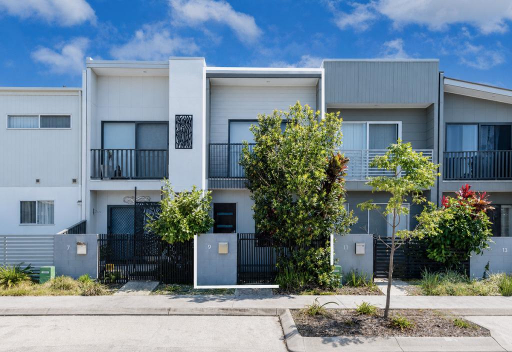 9 Dorothy St, Baringa, QLD 4551