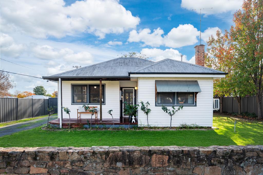 63 PEEL ST, HOLBROOK, NSW 2644
