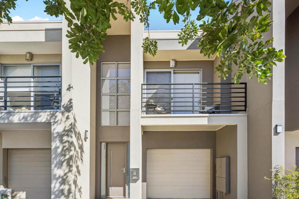 7 Ridley St, Mawson Lakes, SA 5095