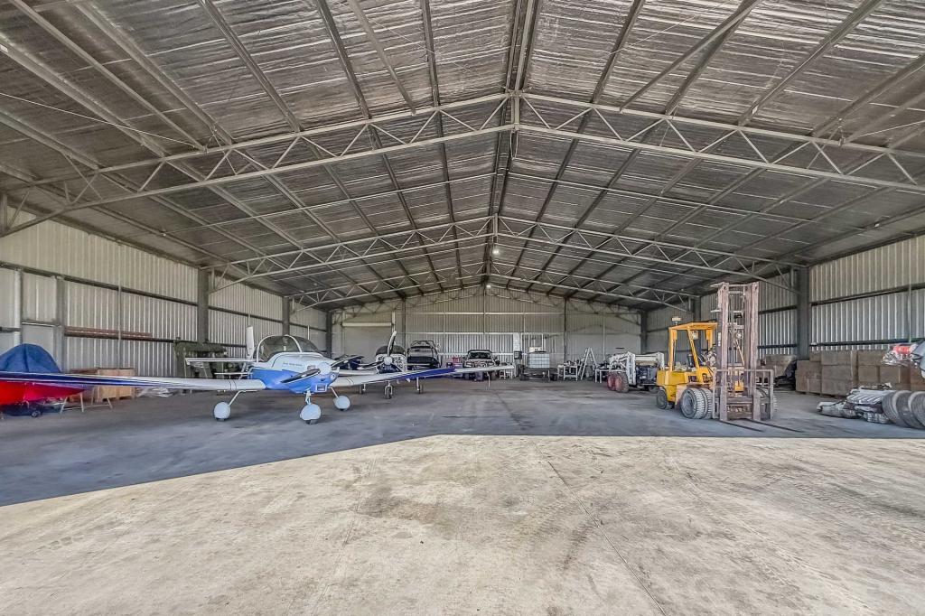 120 Airport Rd, Cowra, NSW 2794
