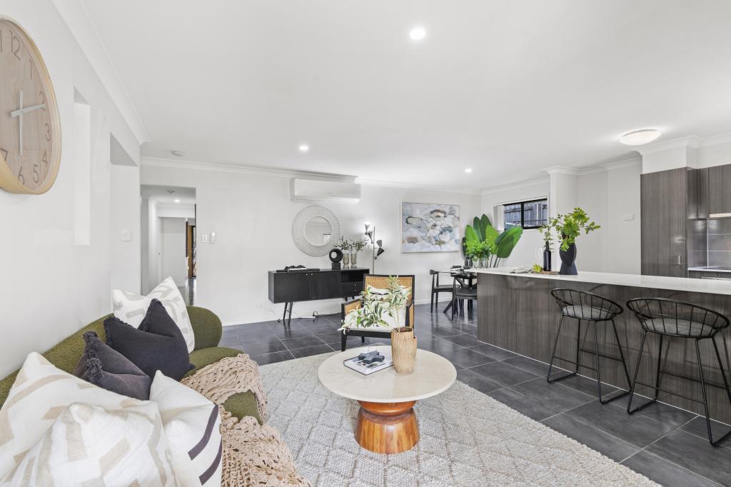 28 COTTRELL DR, PIMPAMA, QLD 4209