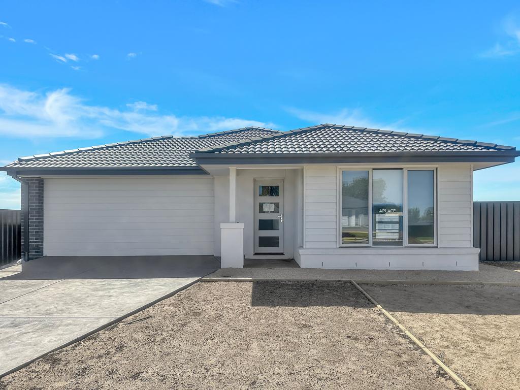 22 Honeyeater St, Benalla, VIC 3672