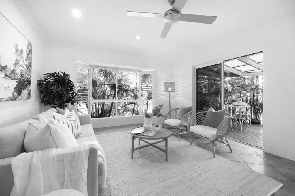 1/59 Southern Cross Pde, Sunrise Beach, QLD 4567