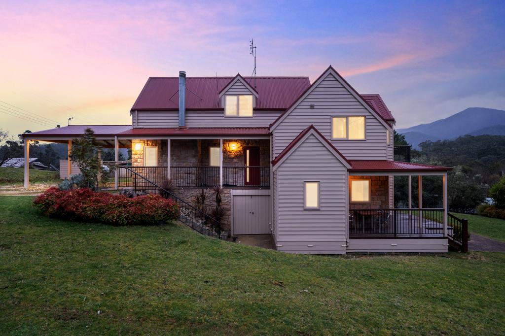 23 Changue Rd, Merrijig, VIC 3723