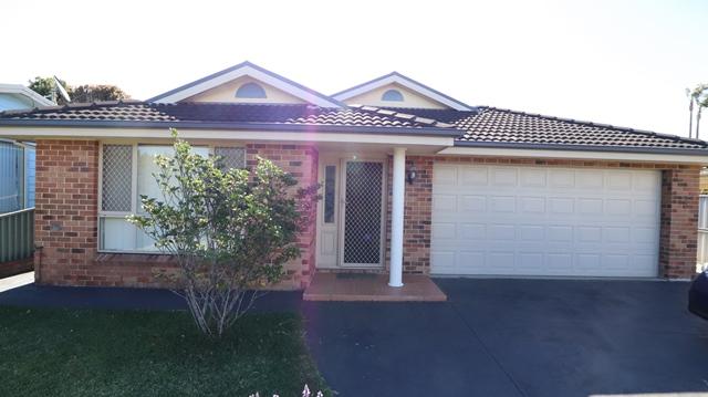 5 Phillip St, Sussex Inlet, NSW 2540