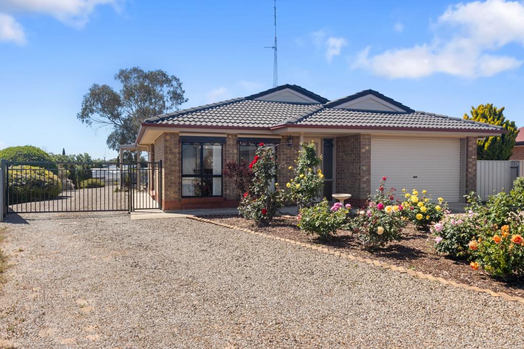 8 Harbison St, Moonta Bay, SA 5558