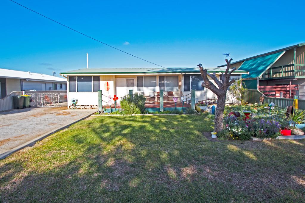 19 WESTLAKE WAY, JURIEN BAY, WA 6516