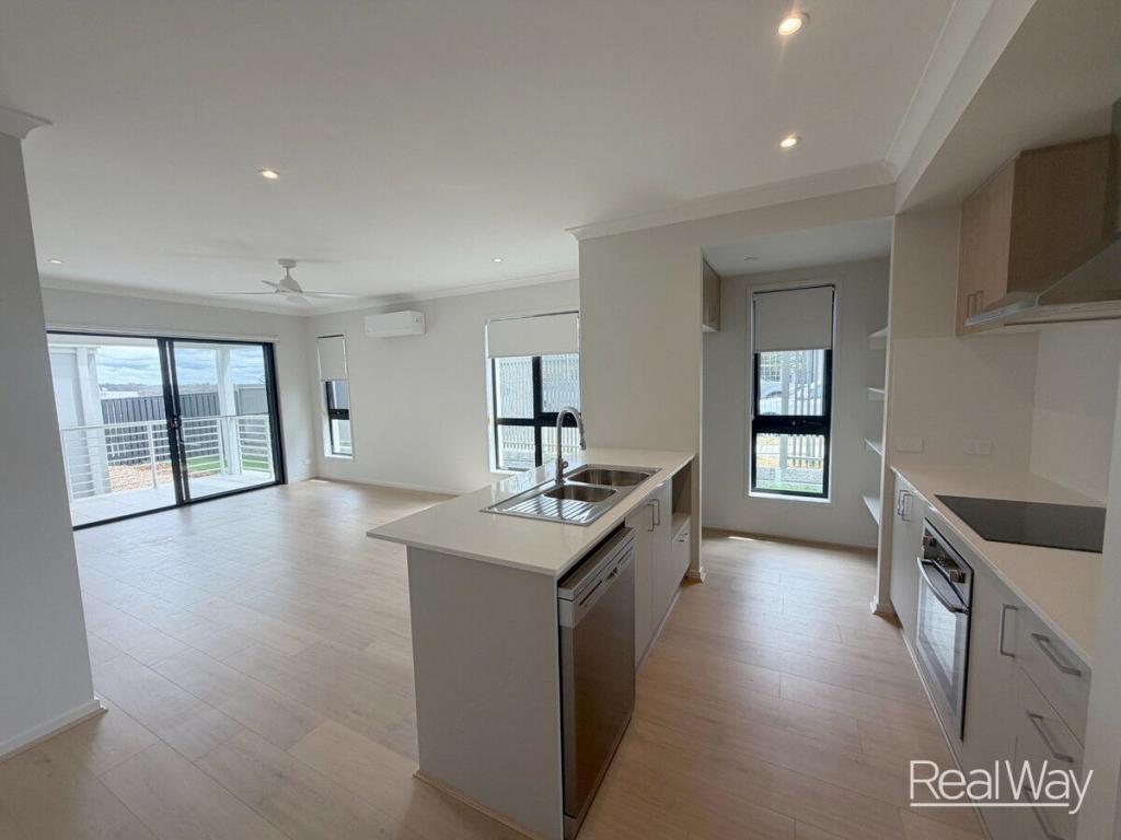 1 Georgina St, South Ripley, QLD 4306