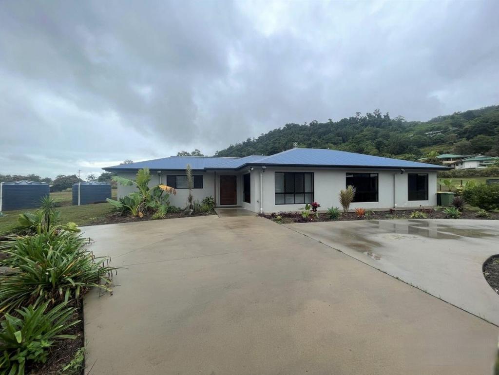 75 Honeyeater Cres, Cannon Valley, QLD 4800