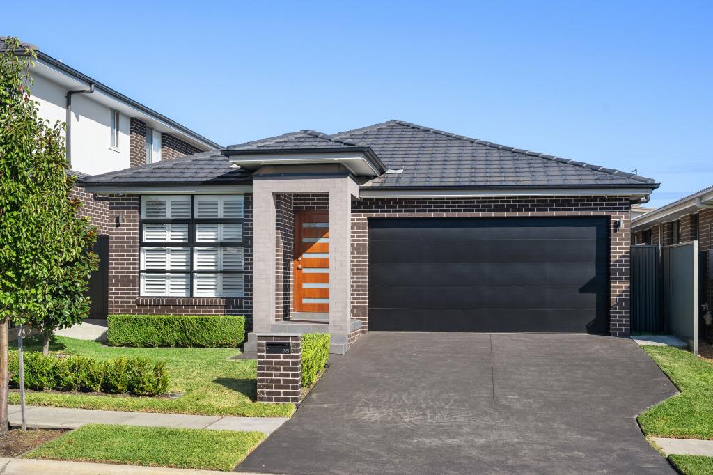 35 Mimosa St, Gregory Hills, NSW 2557
