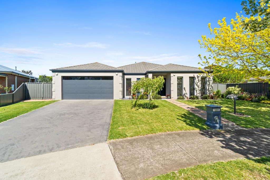 33 Janice Way, Sale, VIC 3850