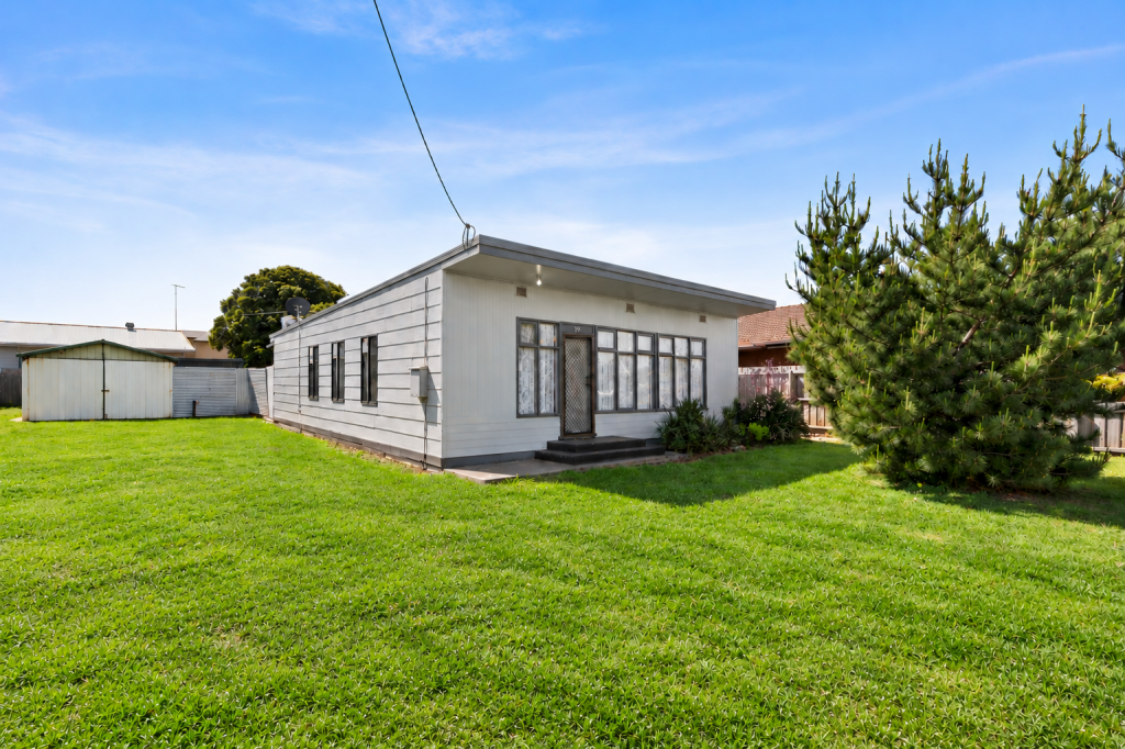 19 Doongara Ave, St Leonards, VIC 3223