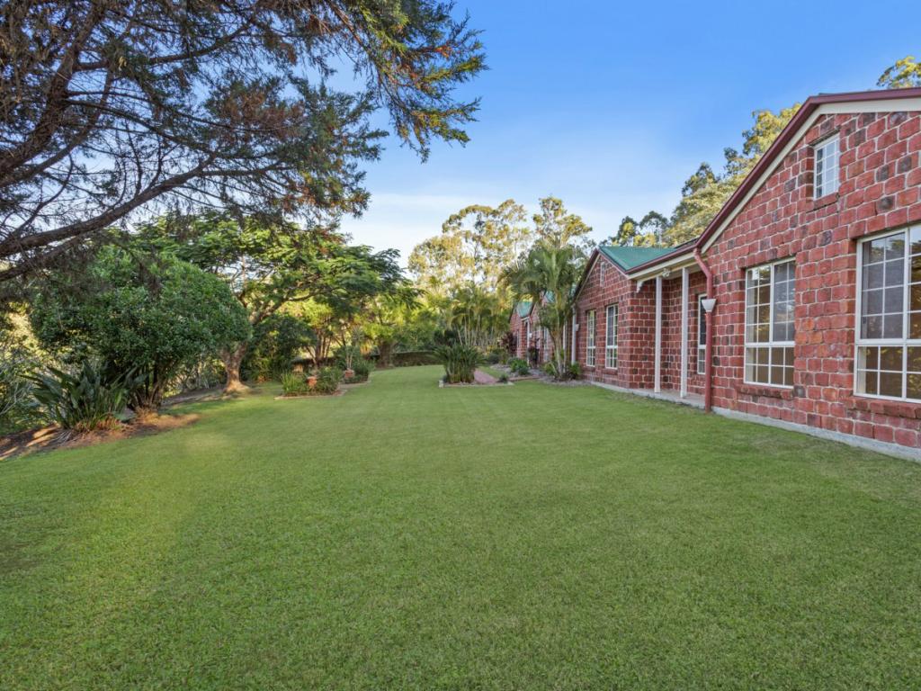 11 Evanita Dr, Gilston, QLD 4211