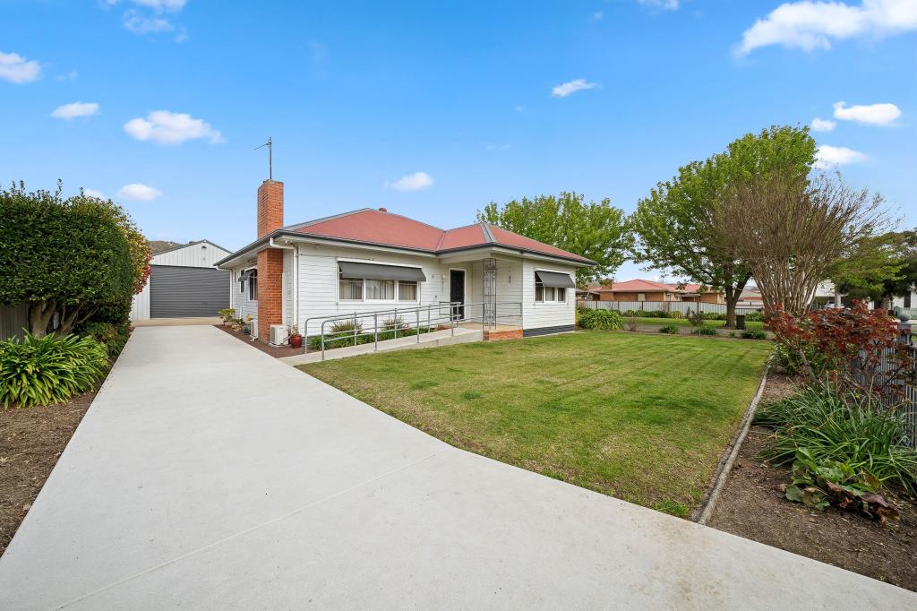 4-6 LAWRENCE ST, MYRTLEFORD, VIC 3737