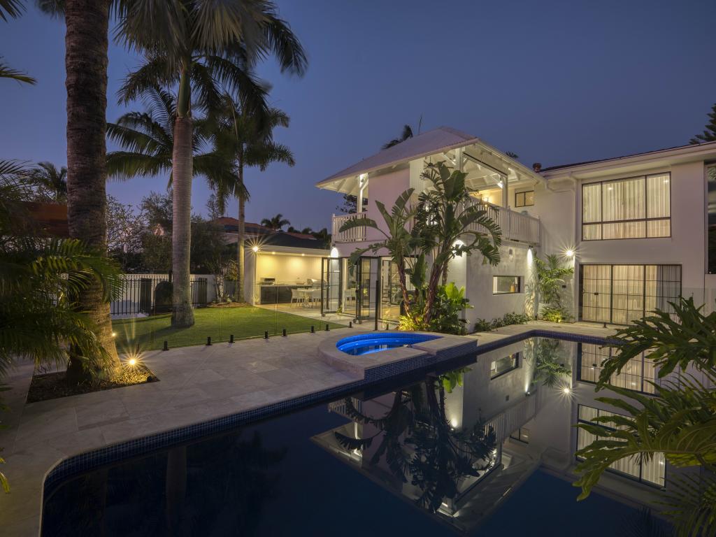 24 GIBRALTAR DR, SURFERS PARADISE, QLD 4217