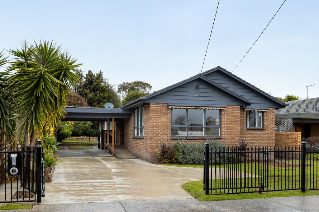 19 Towerhill Rd, Frankston South, VIC 3199