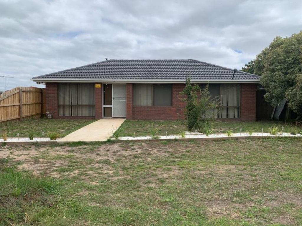 3 MILES CT, CRANBOURNE, VIC 3977