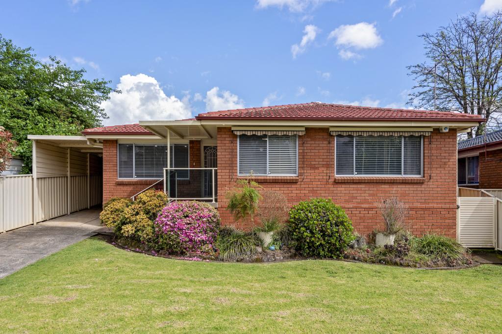 12 Desley Cres, Prospect, NSW 2148