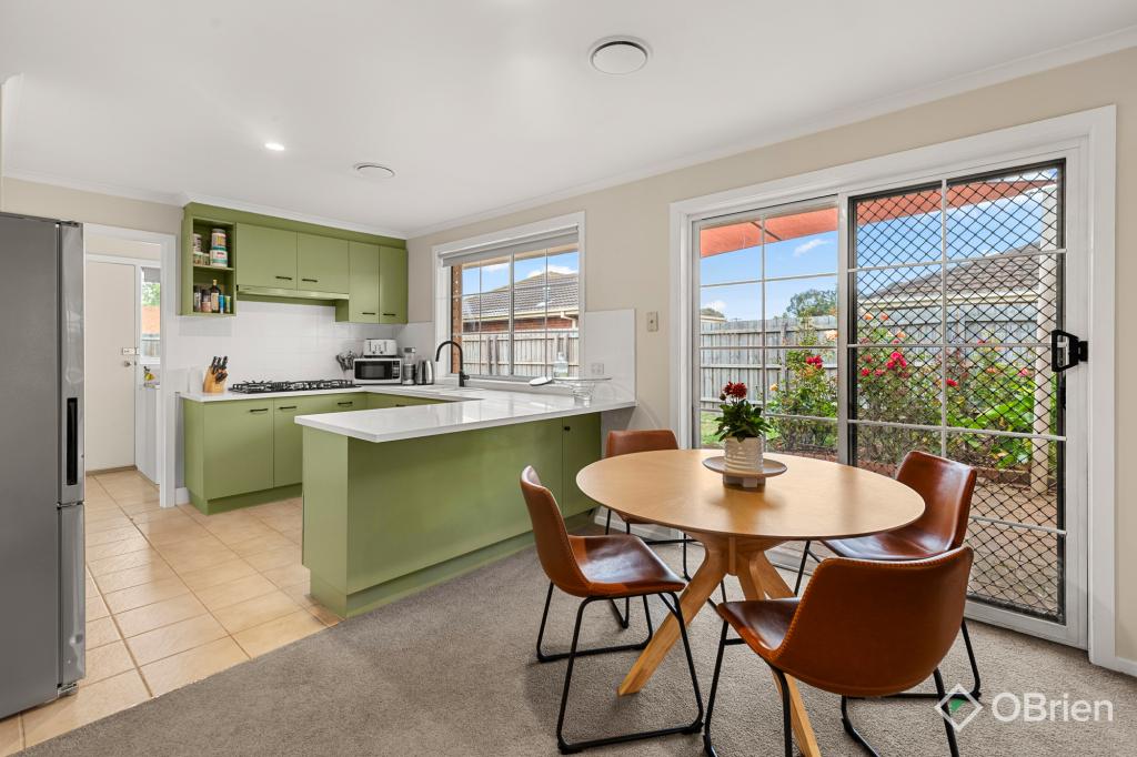 27 Oriole Dr, Werribee, VIC 3030