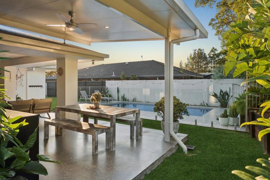 10 Deepwater Cl, Bli Bli, QLD 4560