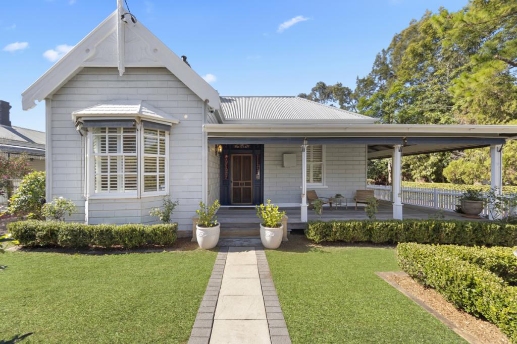 21 PATERSON RD, BOLWARRA, NSW 2320