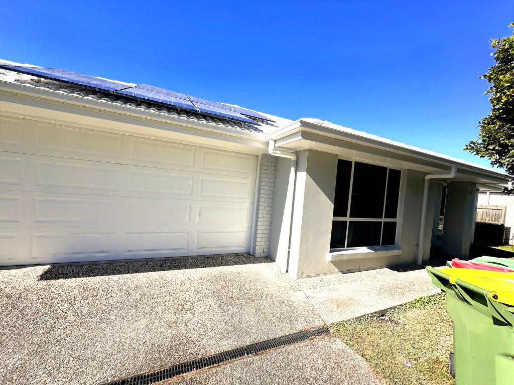 15 Sovereign Cl, Brassall, QLD 4305