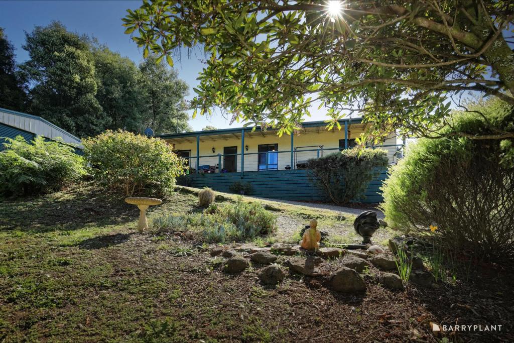 132 Red Rd, Gembrook, VIC 3783