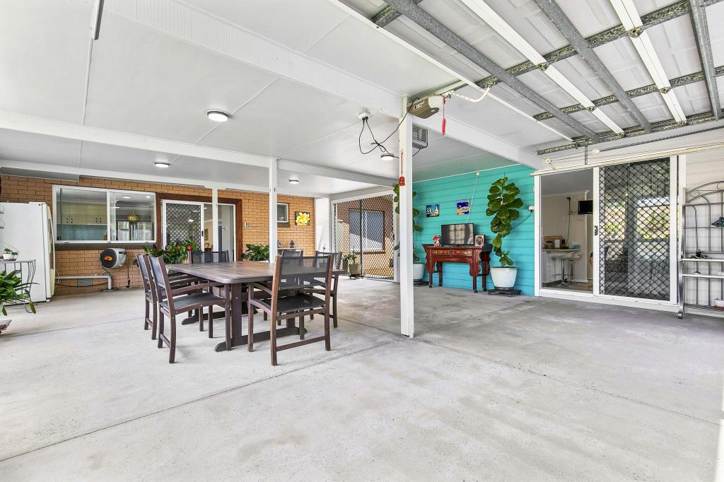 3261 Maryborough - Hervey Bay Rd, Nikenbah, QLD 4655