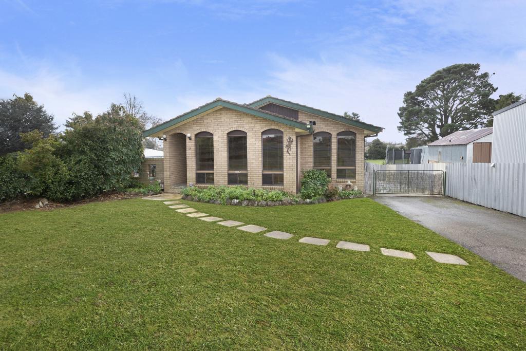 21 BALFOUR ST, OBERON, NSW 2787