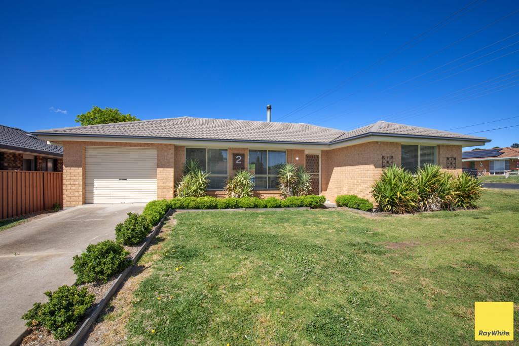 2 Alahna Dr, Armidale, NSW 2350