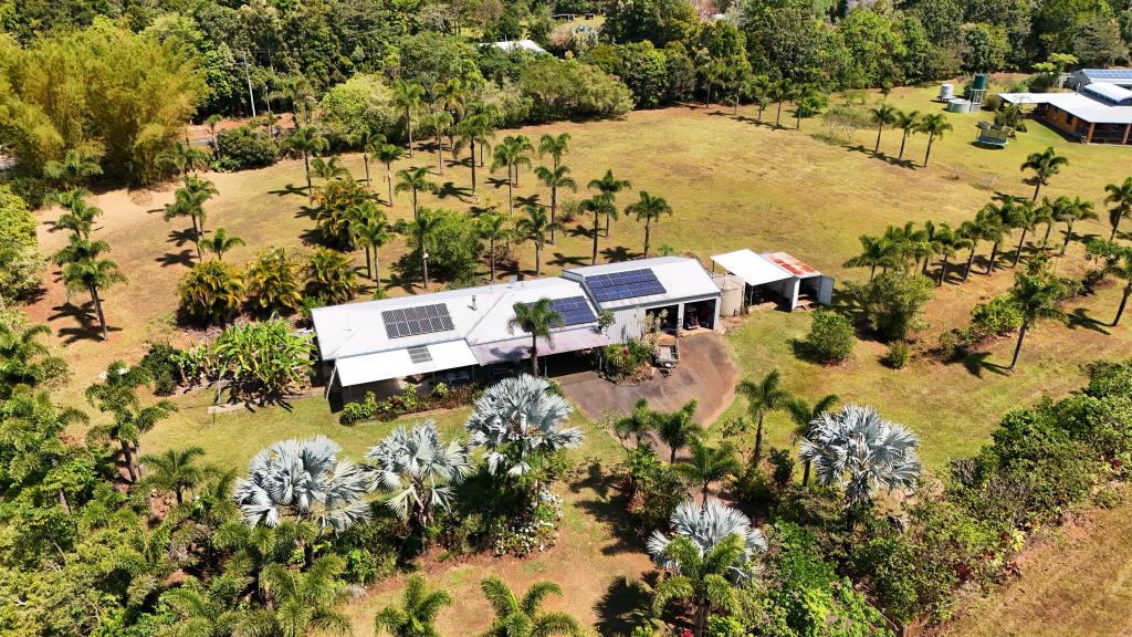 13 Lorensen Cl, Malanda, QLD 4885