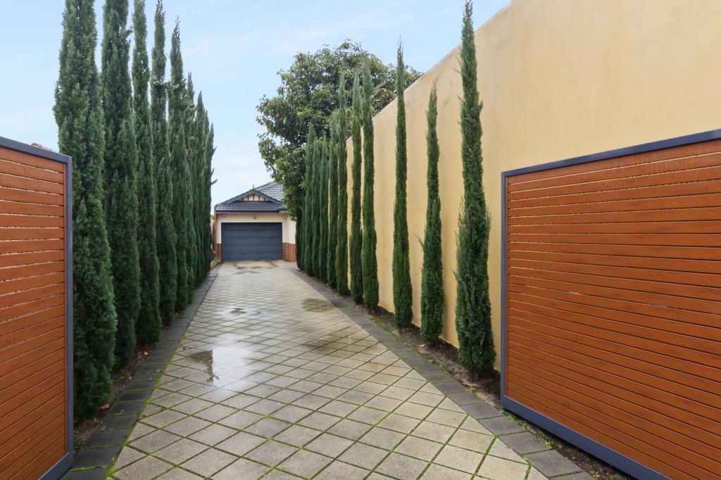 4b Alexander St, Wembley, WA 6014