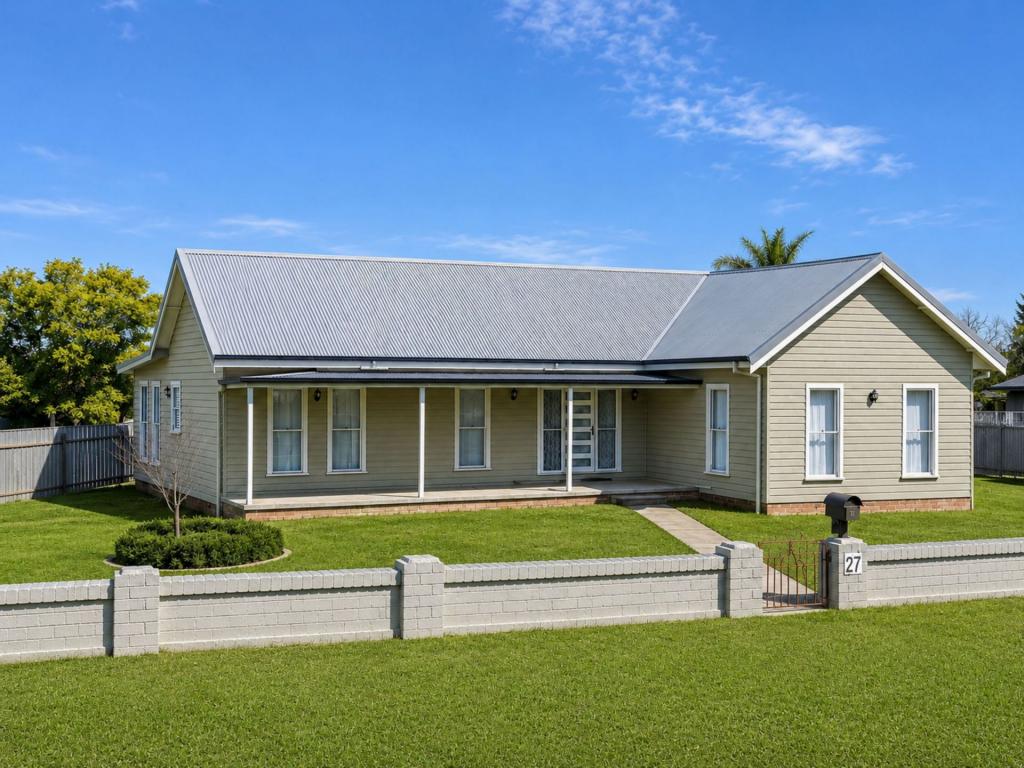 27 Melyra St, Grenfell, NSW 2810