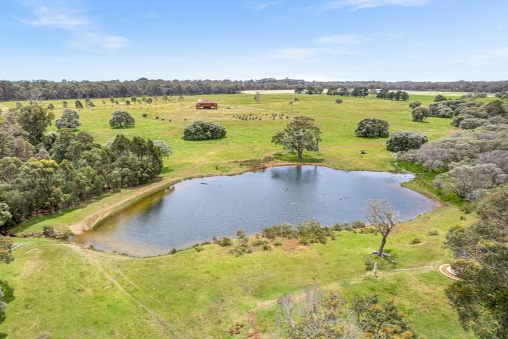 33 Barnett Gr, Cowaramup, WA 6284