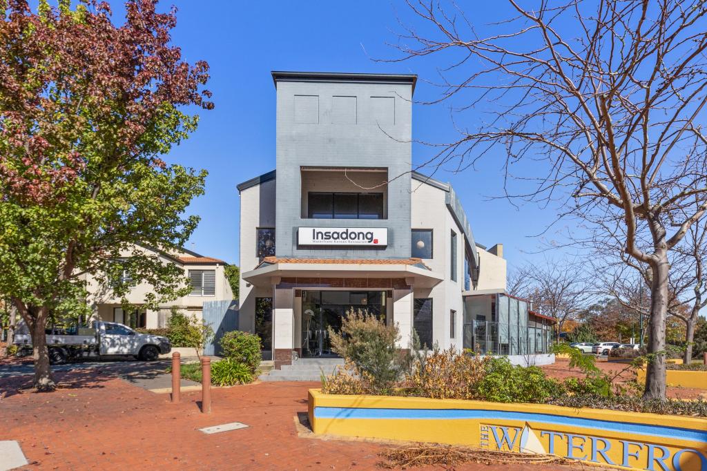 51 Strayleaf Cres, Gungahlin, ACT 2912