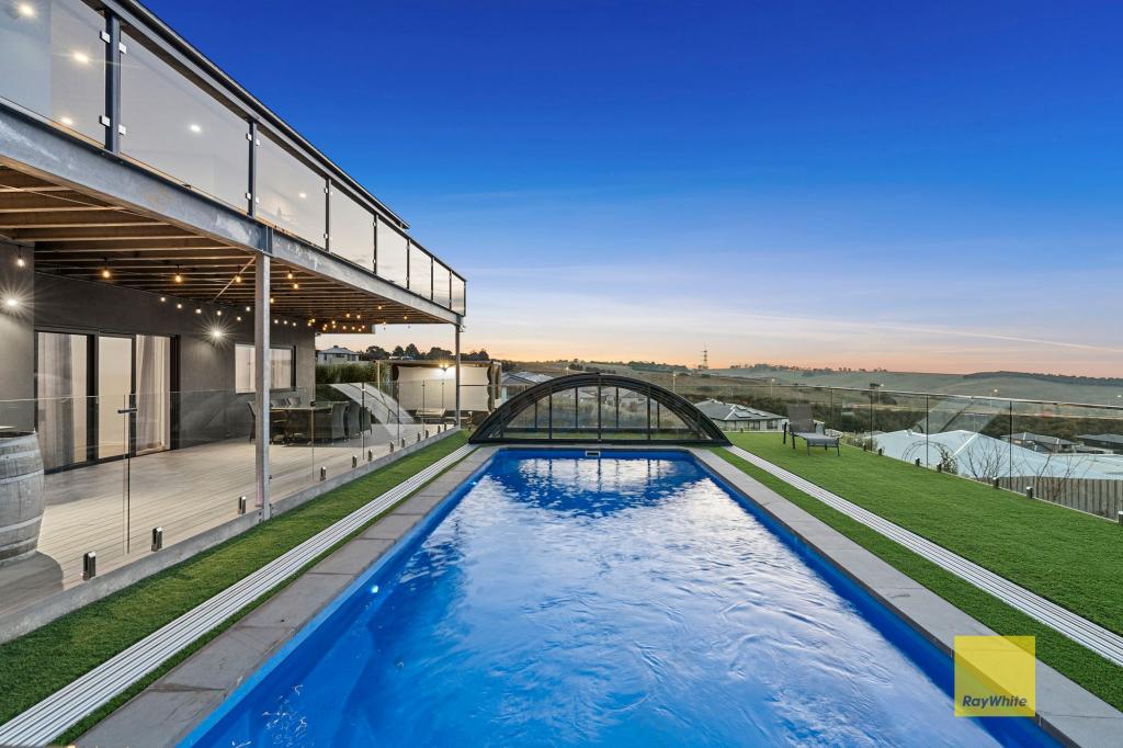 24 Foymount Cres, Highton, VIC 3216