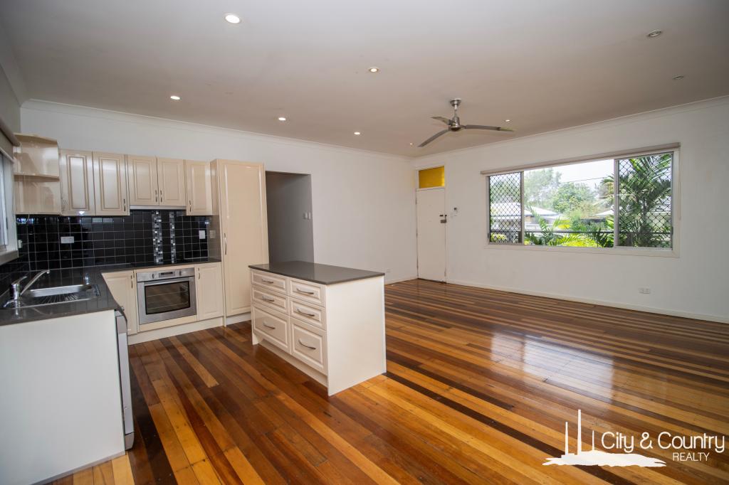 12 Kokoda Rd, Soldiers Hill, QLD 4825