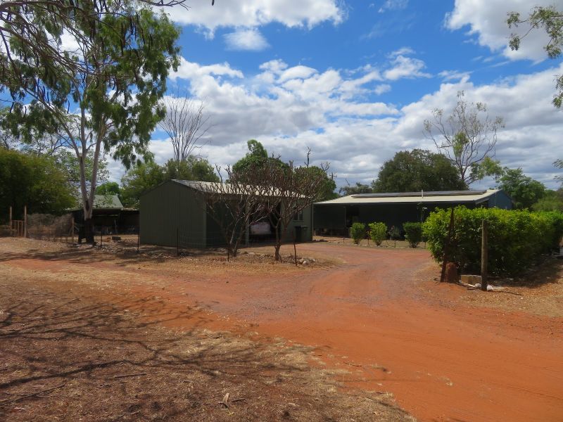 32 Queen St, Chillagoe, QLD 4871