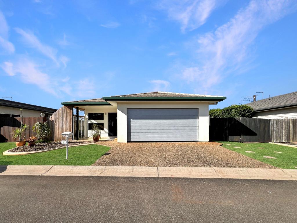 3 SOMMERSET DR, ATHERTON, QLD 4883