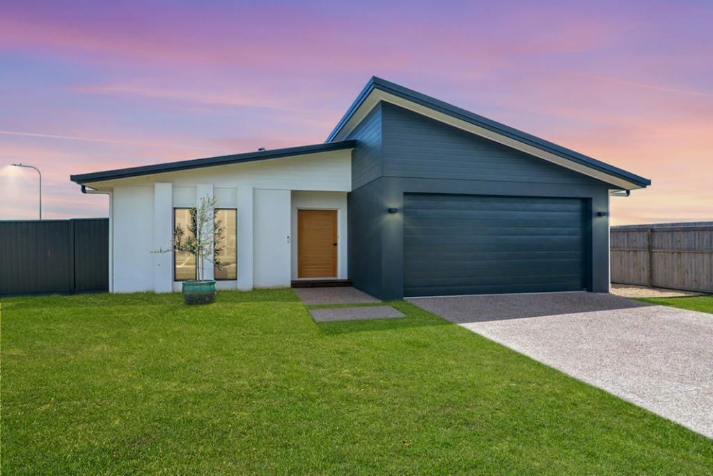 11 Greenbriar Ave, Craiglie, QLD 4877
