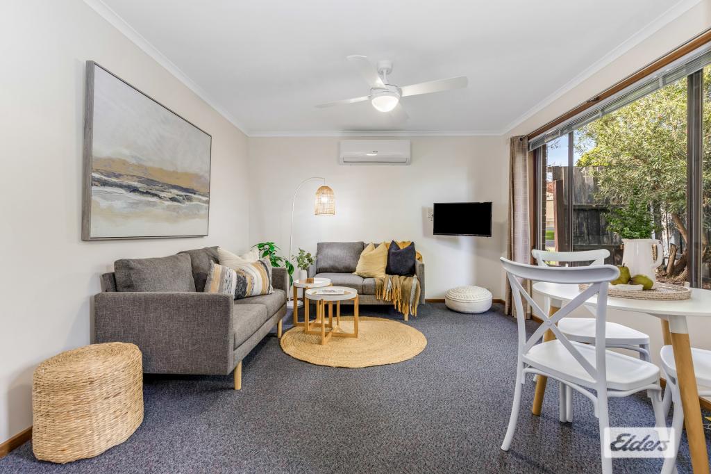 11 Pine St, Quarry Hill, VIC 3550