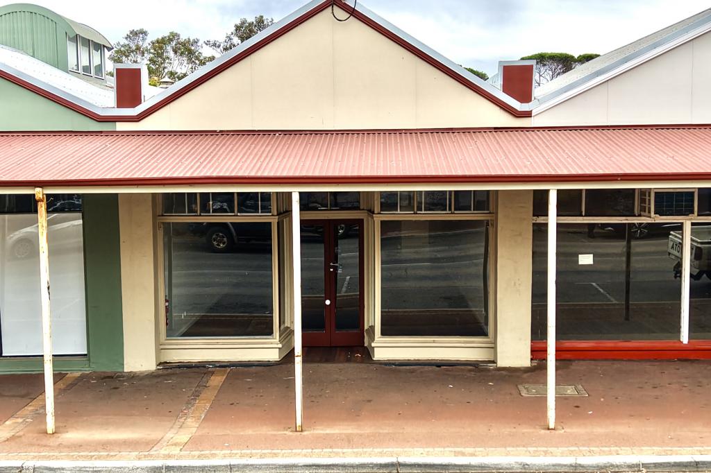 74 FITZGERALD ST W, NORTHAM, WA 6401